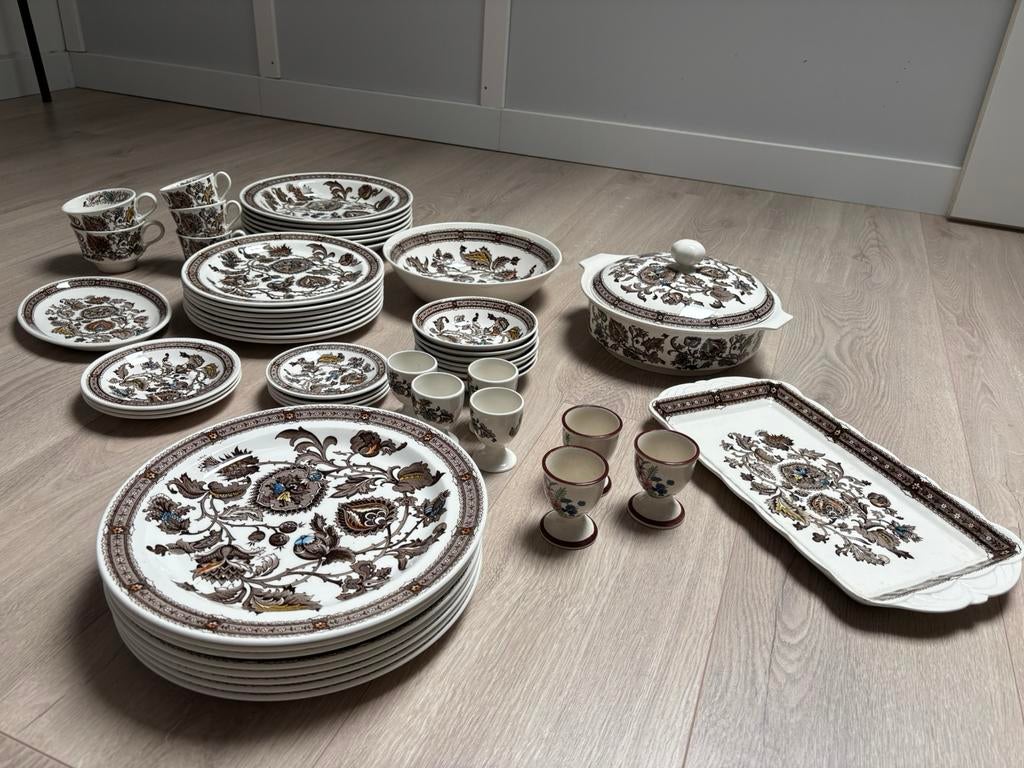 Ridgway Ironstone servies – “Jacobean” – complete set, Ophalen