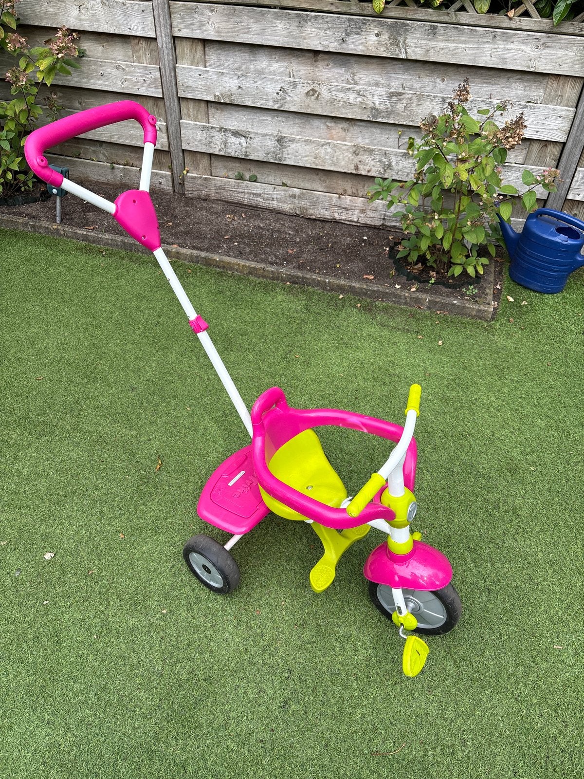 Smart Trike driewieler roze/geel met duwstang, Ophalen, Gebruikt, Overige typen