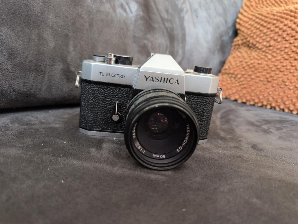 Yashica TL-Electro Spiegelreflexcamera, Audio, Tv en Foto, Fotocamera's Analoog, Ophalen of Verzenden, Gebruikt, Spiegelreflex