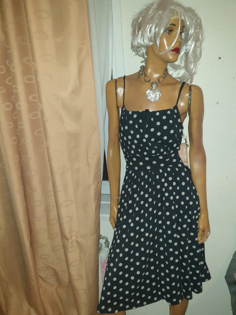 Zwart-wit gestippelde zomerjurk cora kemperman M, Kleding | Dames, Jurken, Zo goed als nieuw, Maat 38/40 (M), Zwart, Knielengte