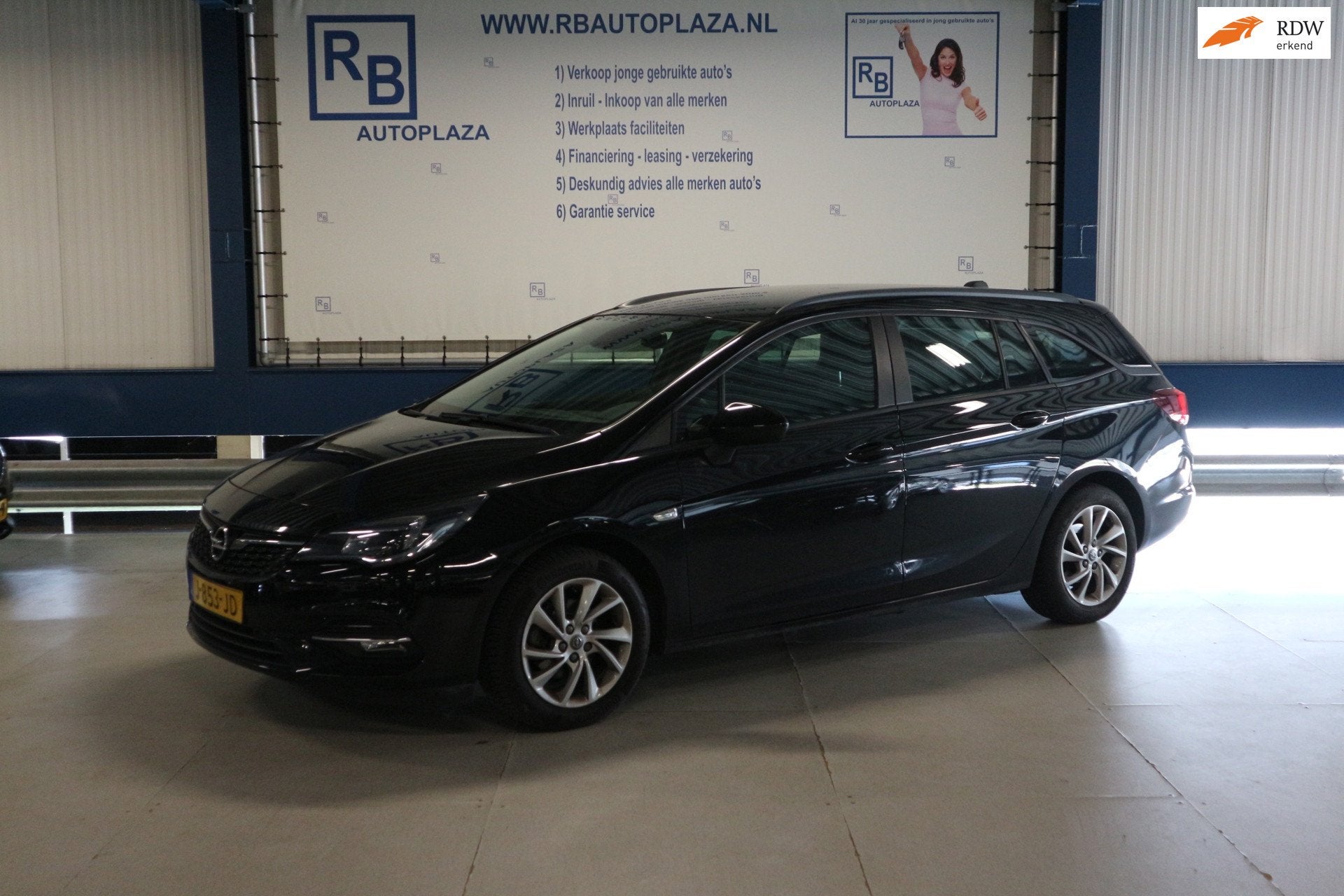 Opel Astra Sports Tourer 1.2 Edition LEES TEKST/ DEALER ONDE, Voorwielaandrijving, Gebruikt, Euro 6, 1199 cc