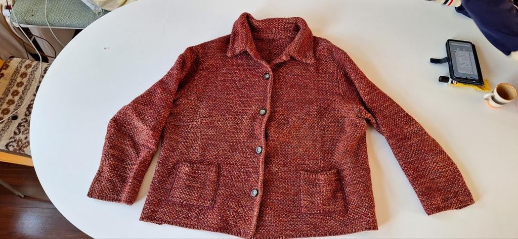 Wollen jasje met kraagje en knopen maat 48- 50, Ophalen of Verzenden, Zo goed als nieuw, Maat 46/48 (XL) of groter, Bruin