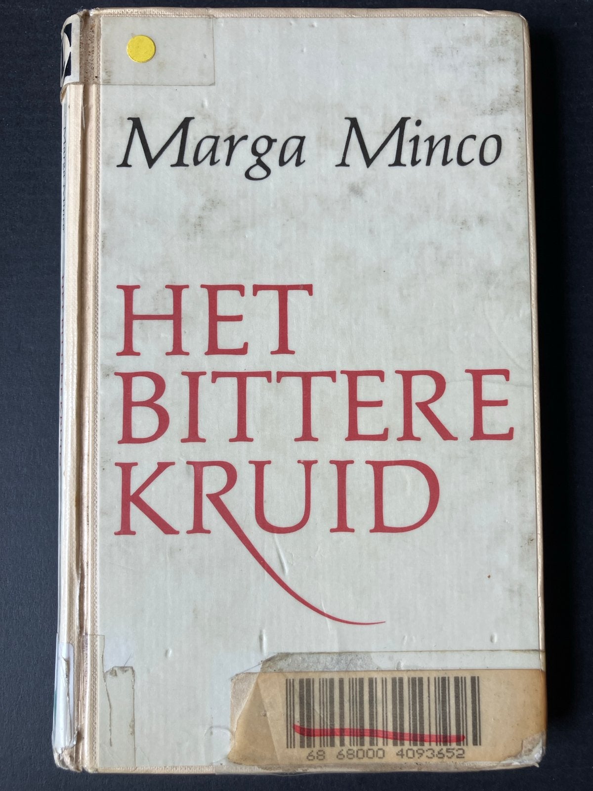 Het Bittere Kruid - Marga Minco (23e druk), Ophalen of Verzenden, Gelezen, Nederland