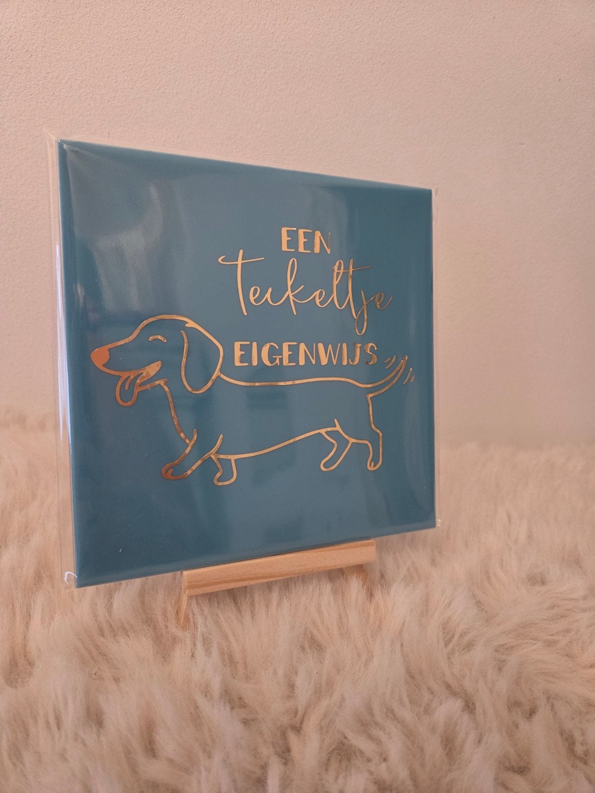 Tegeltje met Tekst: Een Teckeltje Eigenwijs, Ophalen of Verzenden