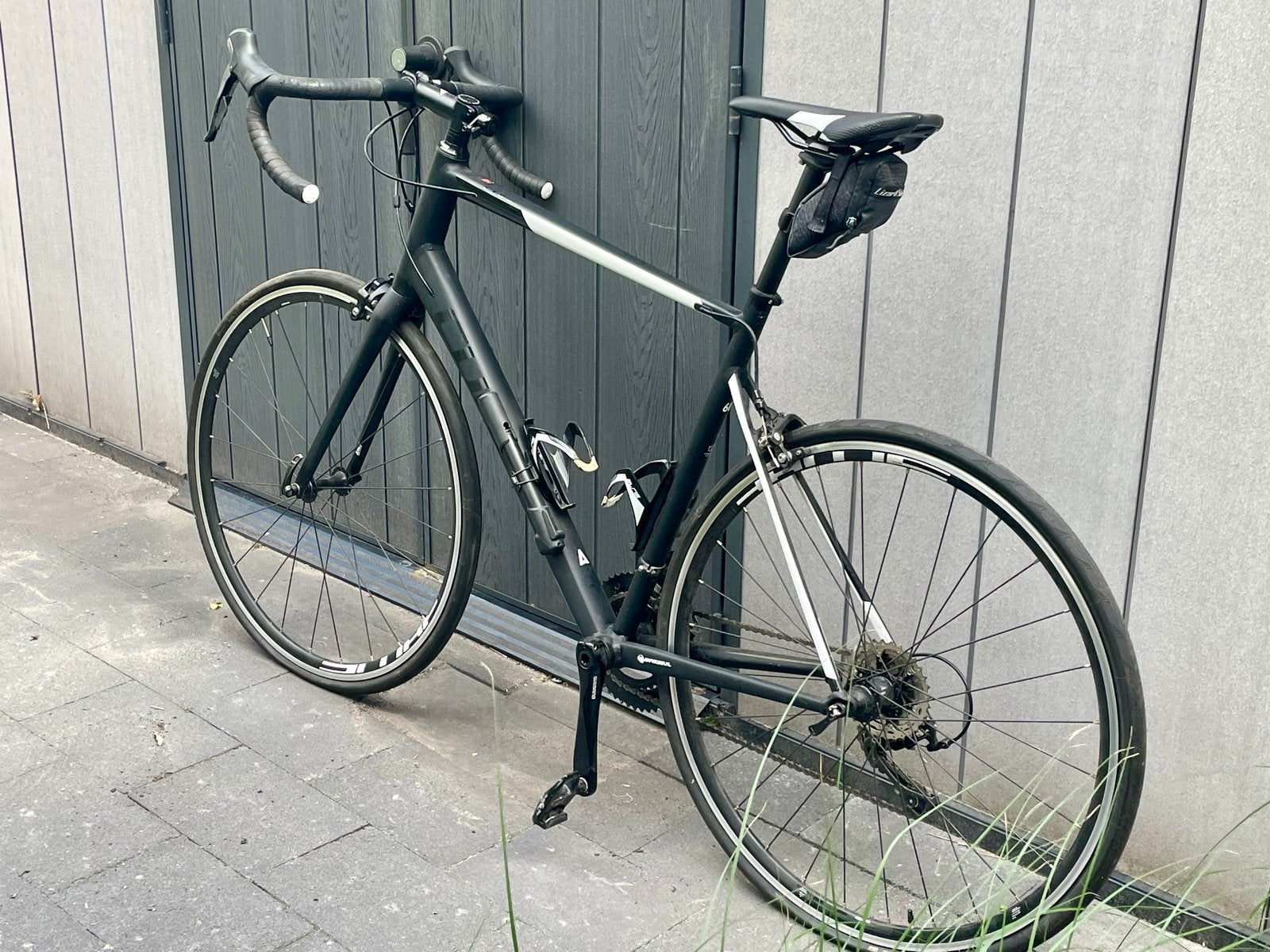 Cube Attain SL zwart/wit 60 cm Racefiets, Fietsen en Brommers, Fietsen | Racefietsen, 28 inch, Heren, Aluminium, Zo goed als nieuw