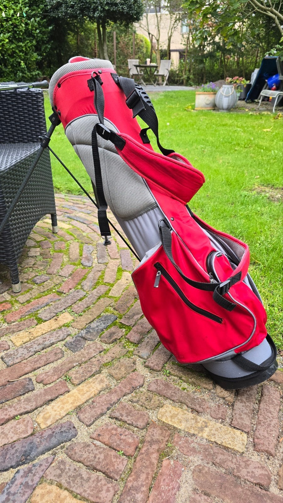 Foto 10 van Complete linkshandige golfset met tas - King Cobra ijzers