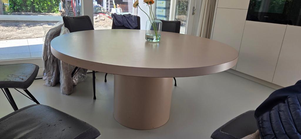 Ronde eettafel met HPL blad, Huis en Inrichting, Tafels | Eettafels, Ophalen, Overige materialen, Gebruikt, 150 tot 200 cm
