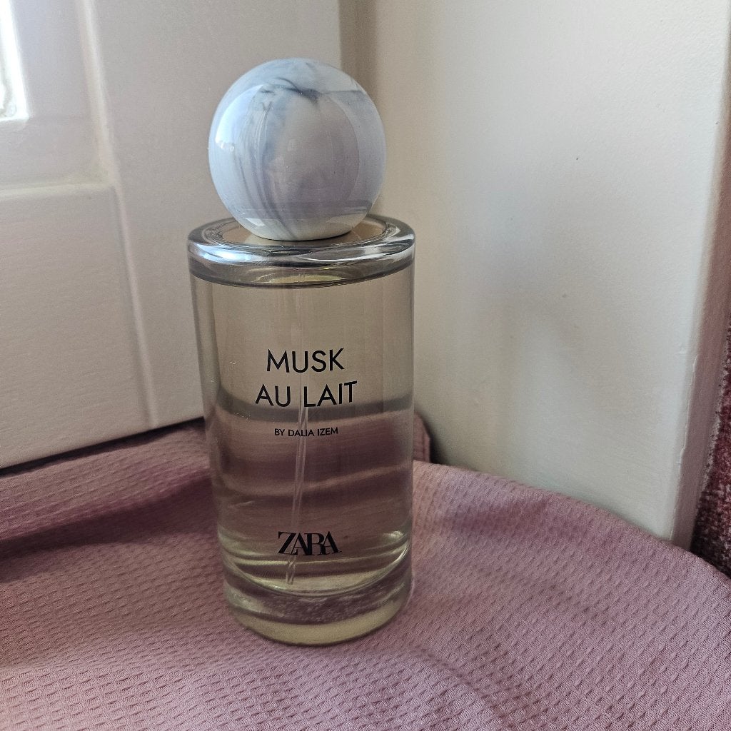 Zara Musc au lait 100 ml - ruilen/bieden, Sieraden, Tassen en Uiterlijk, Uiterlijk | Parfum, Ophalen of Verzenden, Zo goed als nieuw