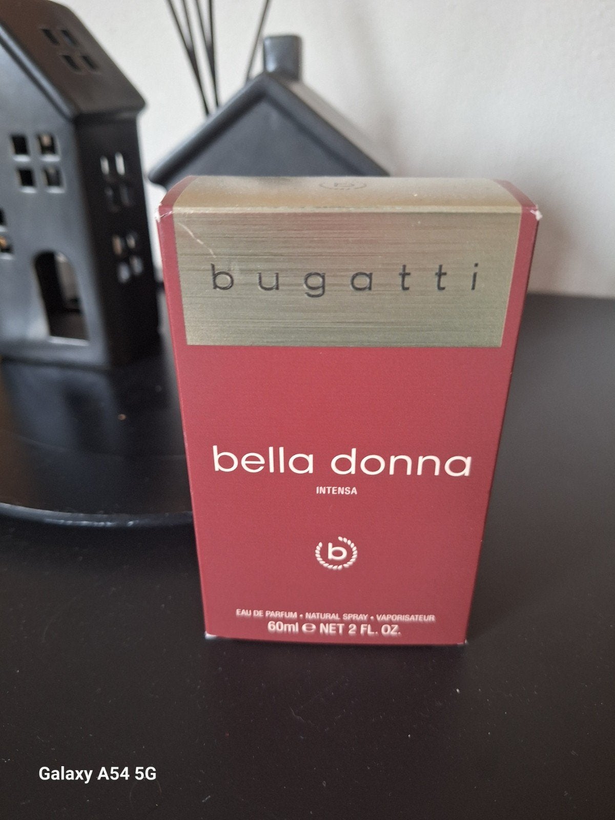 De parfum Bugatti Bella Donna 60 ml, Computers en Software, NAS, Ophalen of Verzenden, Nieuw