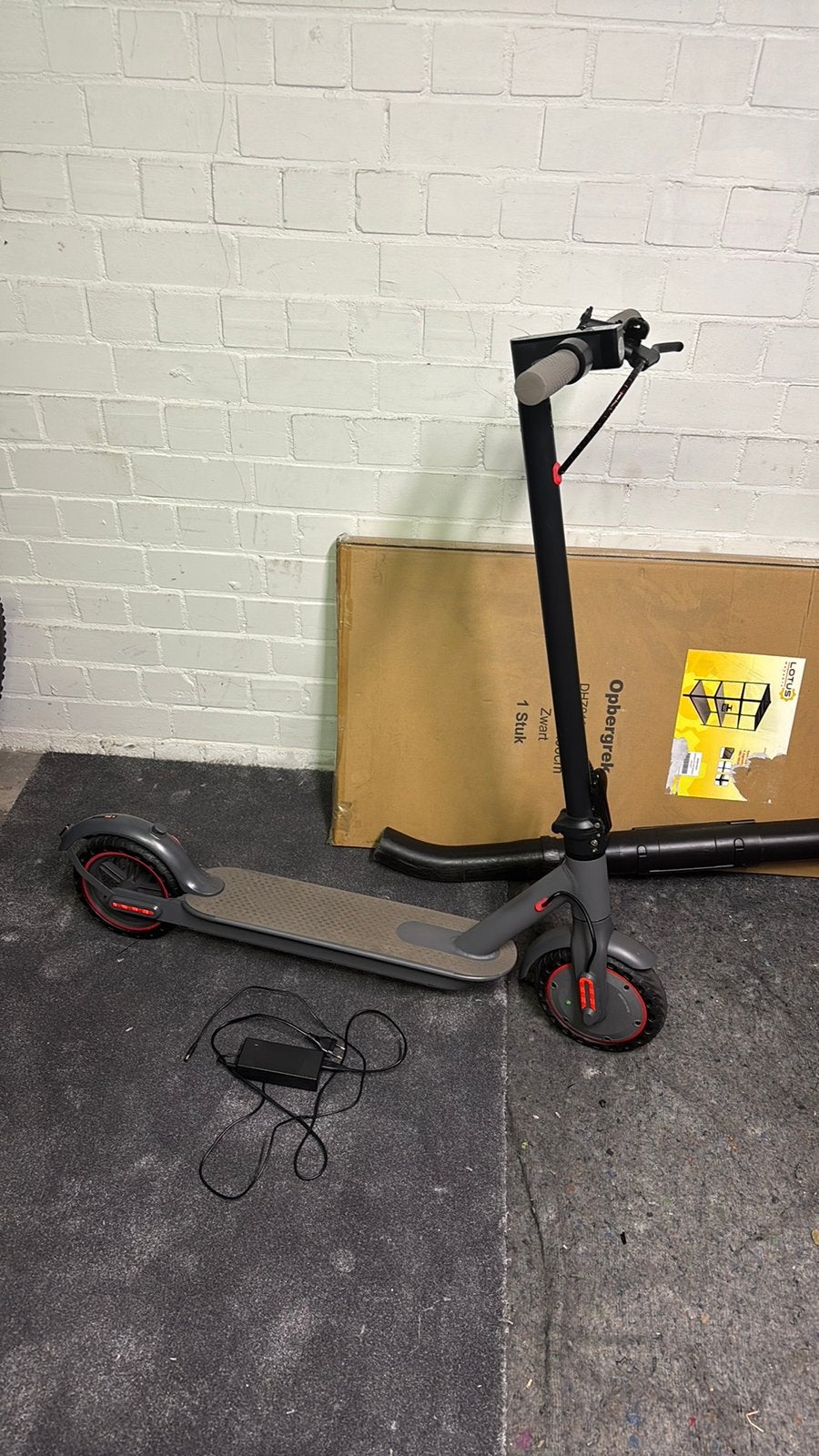 Step, Ophalen, Zo goed als nieuw, Elektrische step (E-scooter)