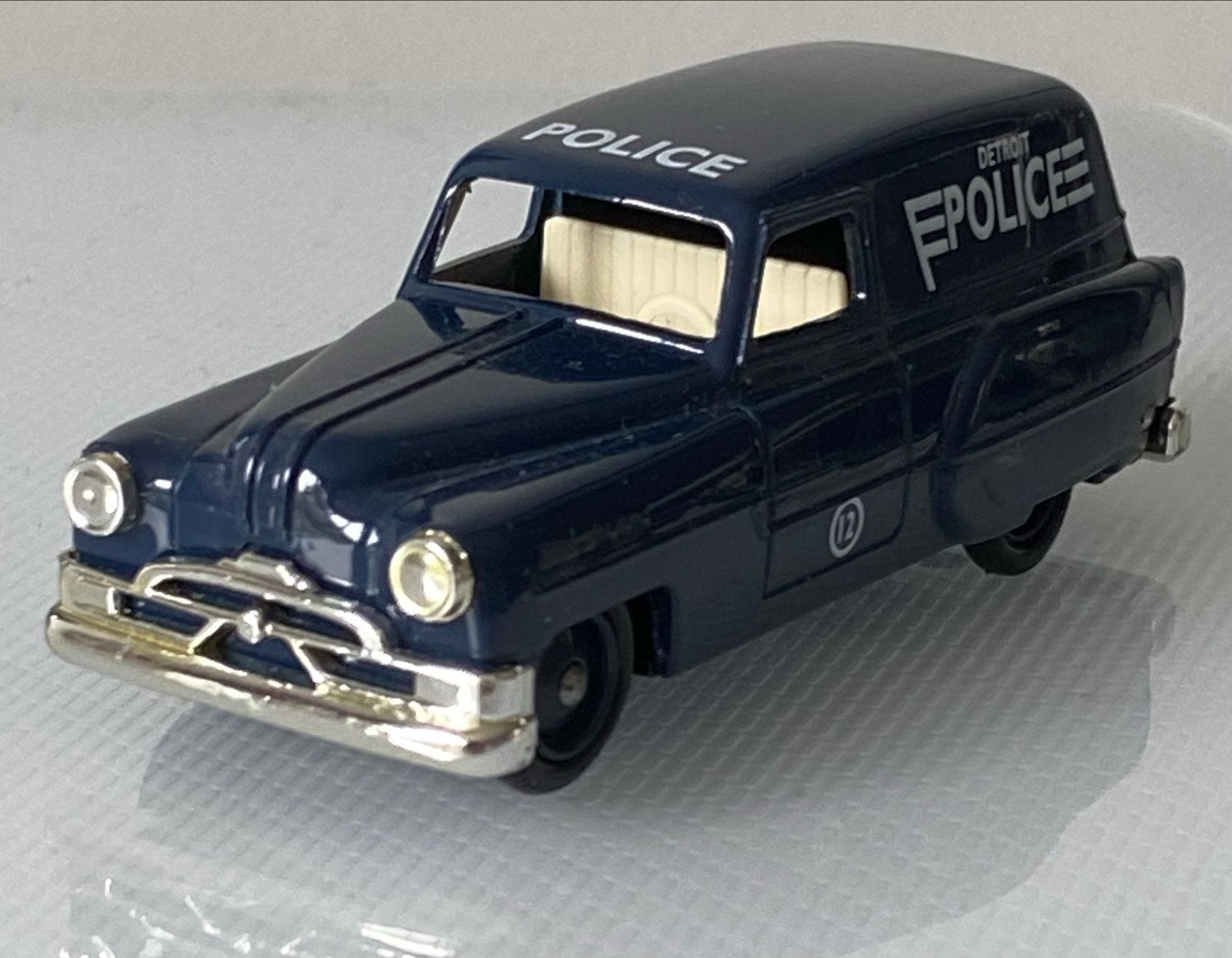 Lledo Days Gone Detroit Police Auto 1:43 Nieuwstaat, Ophalen of Verzenden, Nieuw, Auto, Overige merken