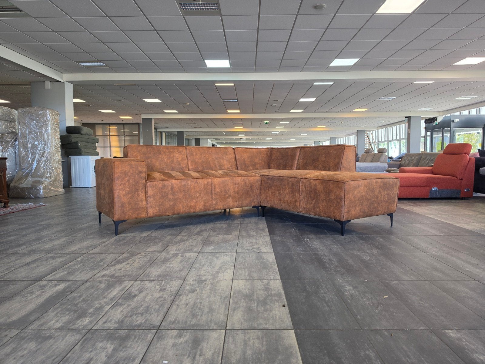 ✅️️️️️️️️ GEREINIGD cognac suede hoekbank 270x225 | BEZORGEN, 250 tot 300 cm, Info@onbekend.nl, Hoekbank, 75 tot 100 cm