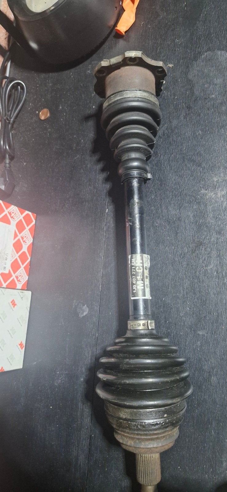 Korte aandrijfas Golf 4 02M 5 bak VW AG, Ophalen of Verzenden