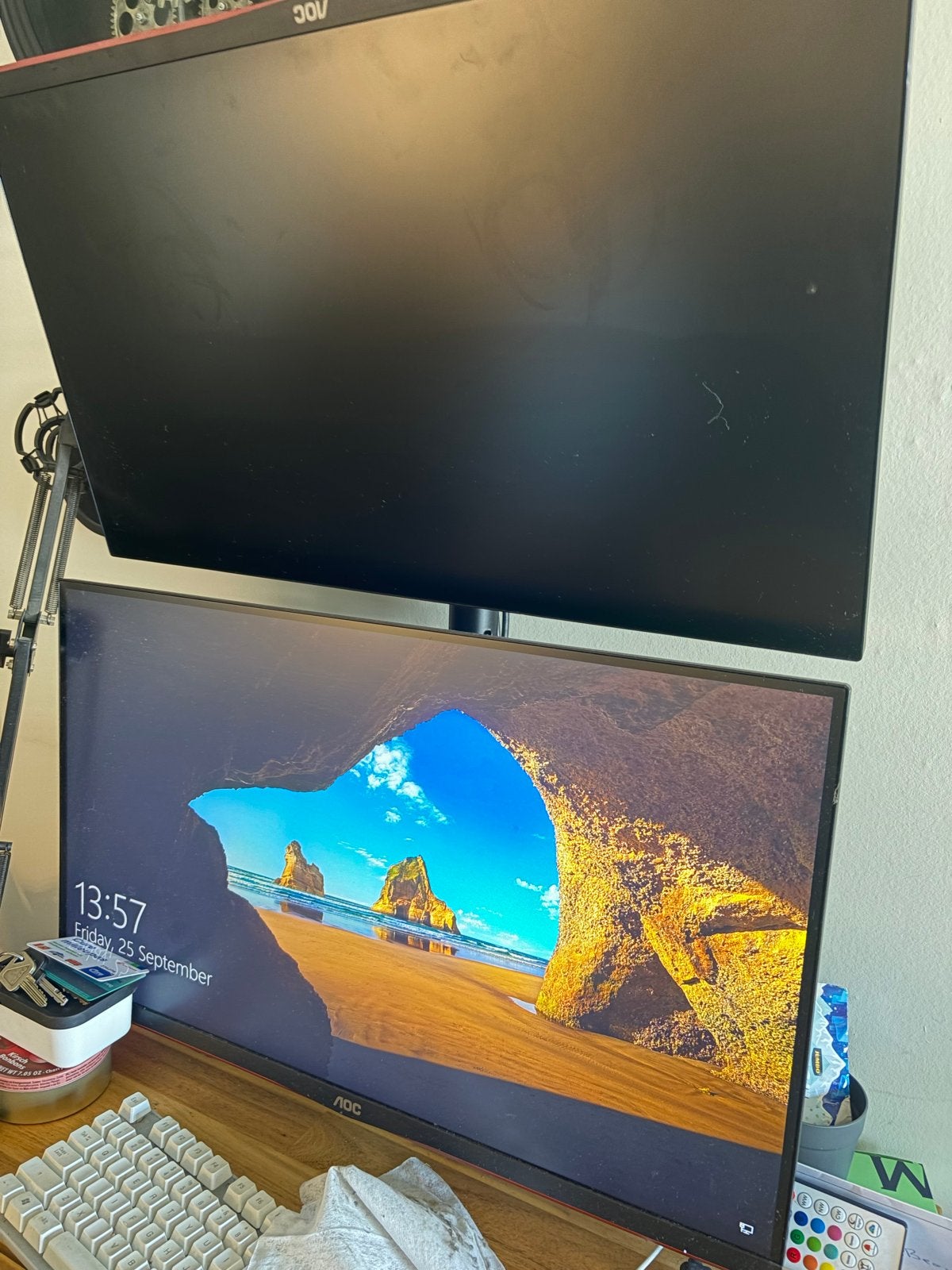 Aoc165Hz Monitoren, Armstandaard & Limited Edition Muis, Computers en Software, Ophalen, Gebruikt, 151 t/m 200 Hz, Gaming
