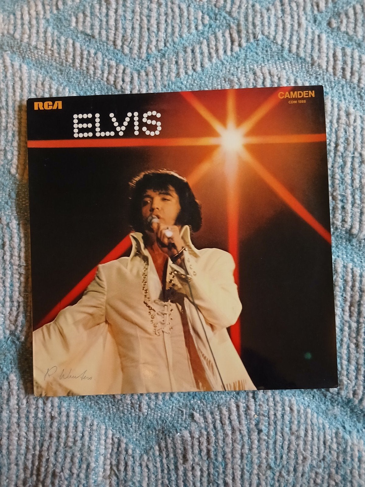 Elvis Presley - You'll Never Walk Alone LP (RCA Camden), Ophalen of Verzenden, 1970 - 1979, Gebruikt, 12 inch