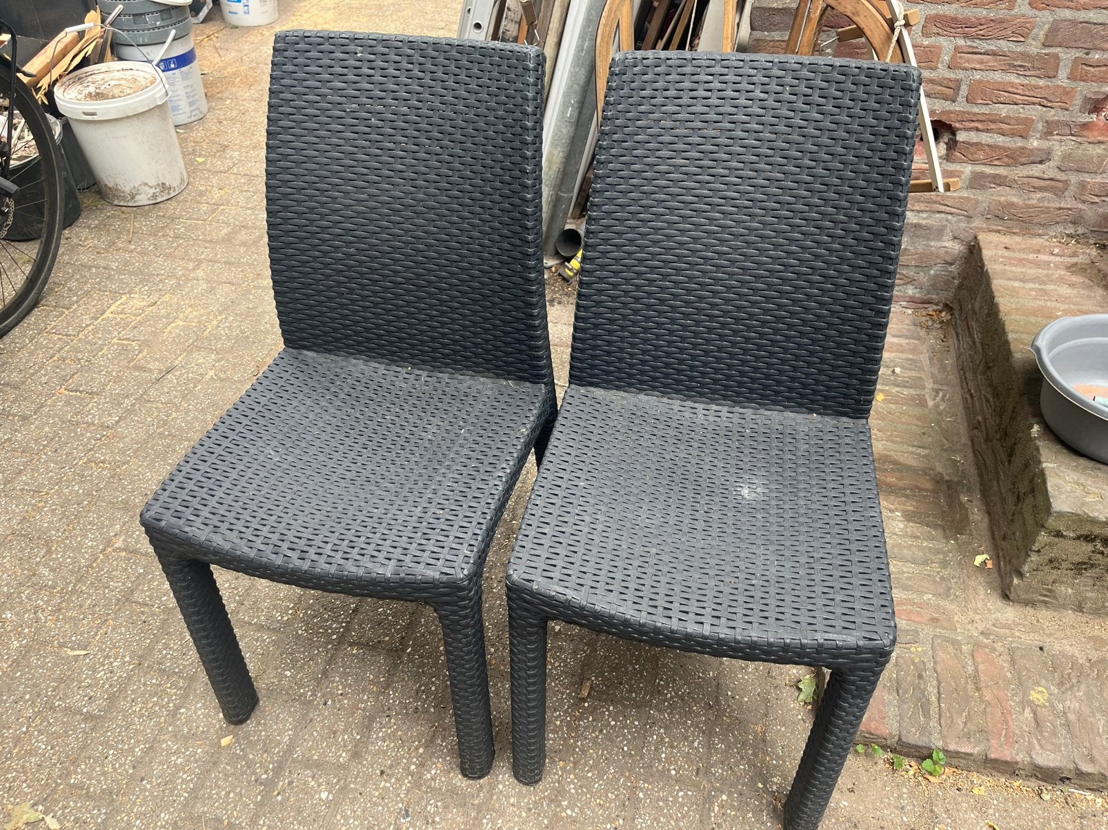 Gratis! Keter tuinstoelen, Ophalen, Gebruikt, Kunststof, 2 zitplaatsen