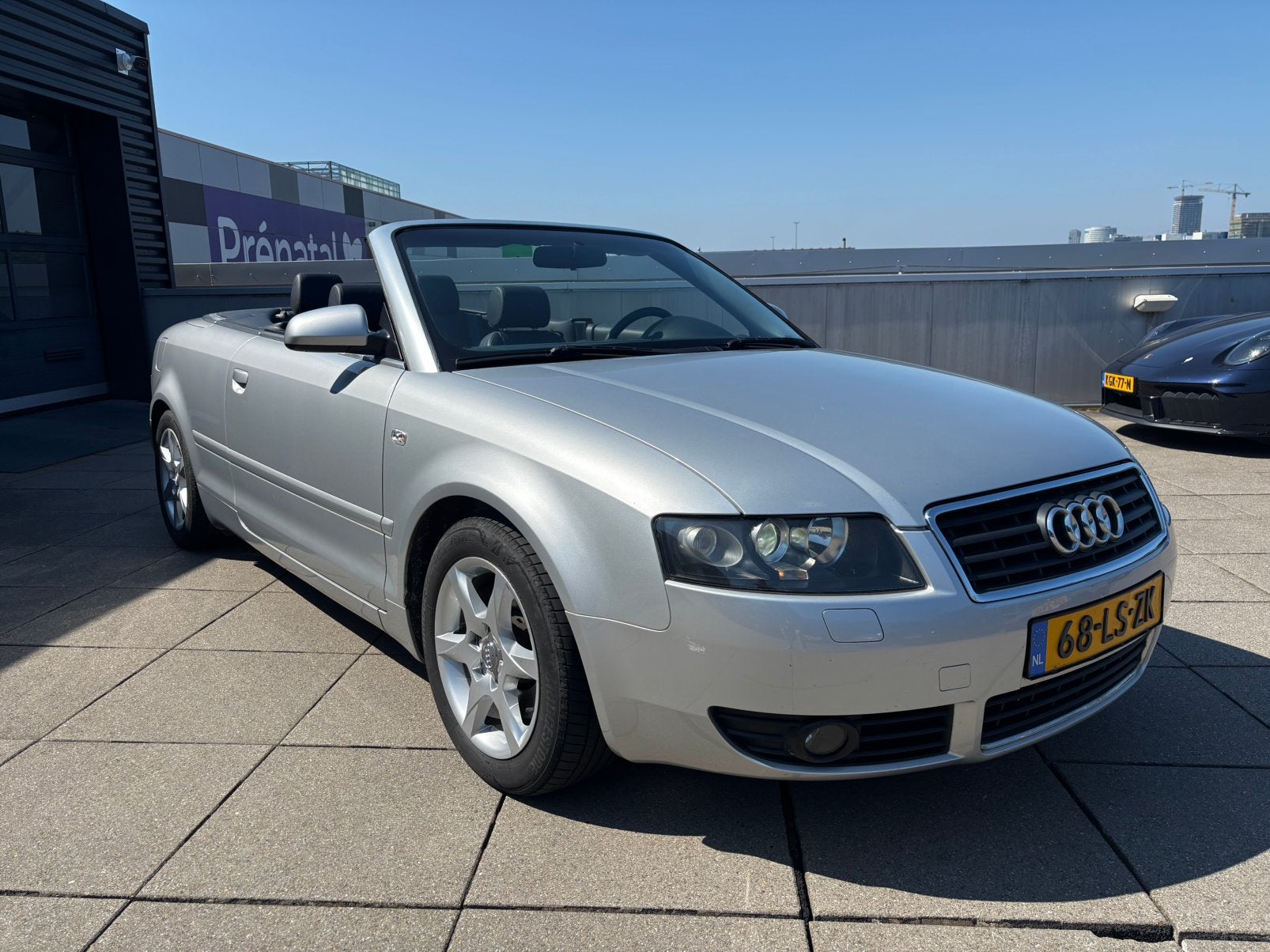 Audi A4 2.4 Cabrio AUT Dealer onderhouden, Auto's, Audi, Particulier, A4, ABS, Airbags, Airconditioning, Automatische klimaatregeling