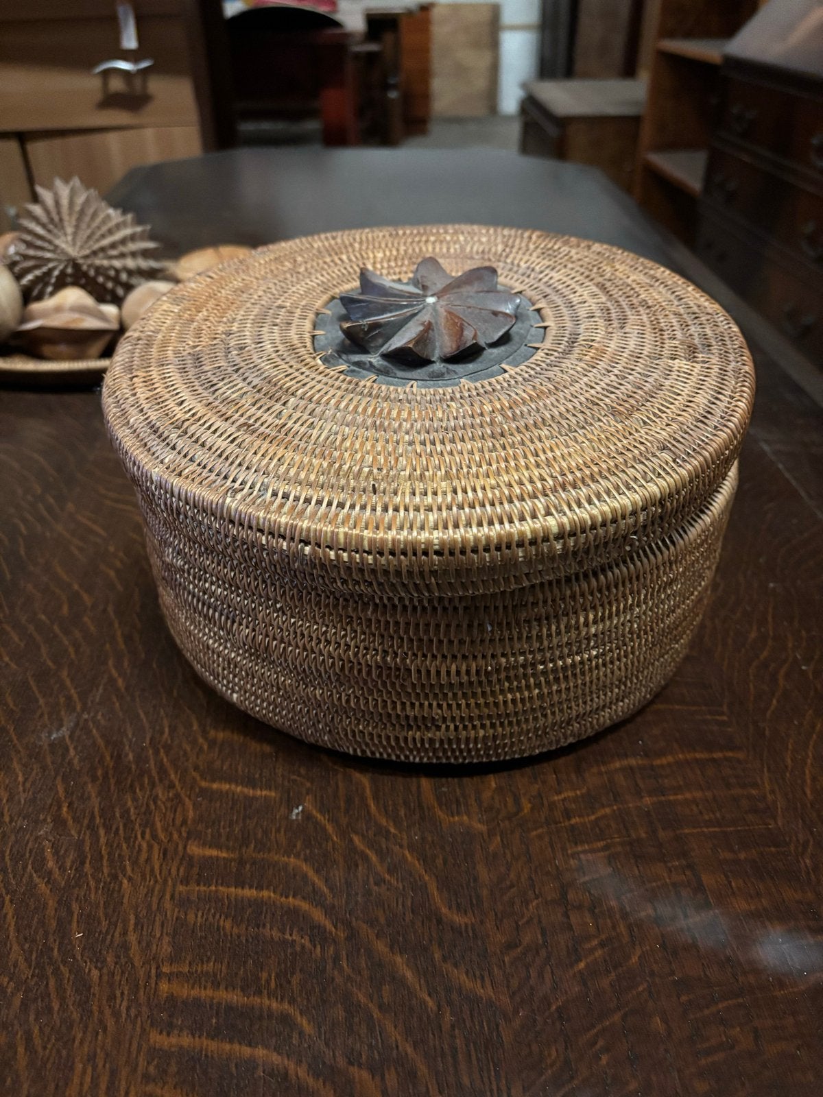 Vintage Balinese Rotan Mand met Houten Bananen, Antiek en Kunst, Ophalen of Verzenden