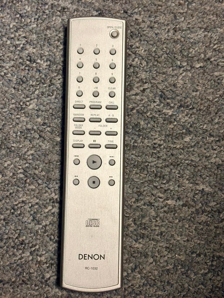 Denon RC-1032 afstandsbediening, Denon CD-spelers, Ophalen of Verzenden, Zo goed als nieuw