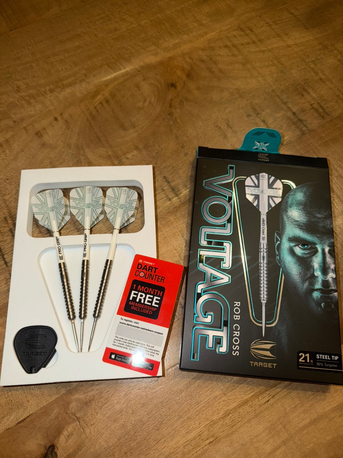 Target Rob Cross G1 Swiss Point 90% - Dartpijlen (21 Gram), Sport en Fitness, Darts, Ophalen, Nieuw, Pijlen