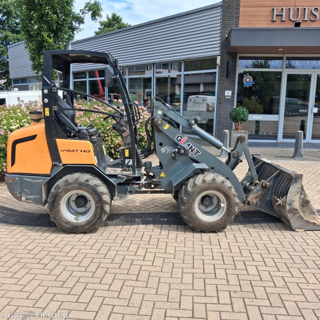 Giant V452HD Minishovel., Niet opgegeven, -, Niet opgegeven, Wiellader of Shovel