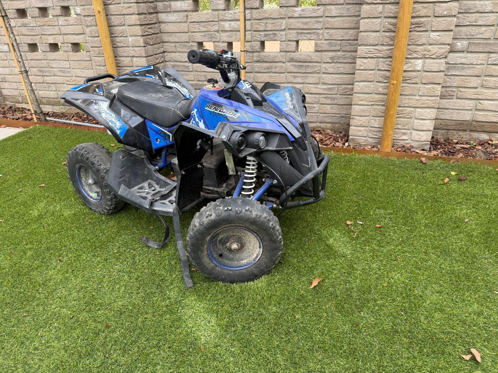 Kinderquad elektrisch opknapper- Blauw/Zwart, Ophalen, Gebruikt