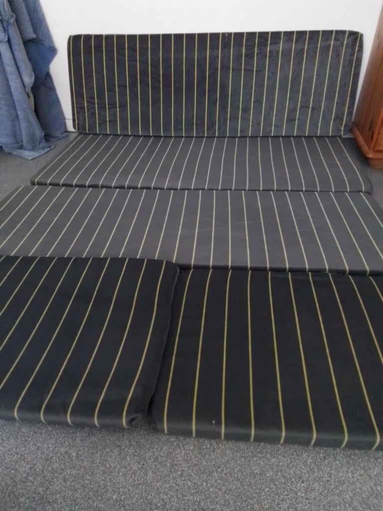 Comfortabele kussens voor Reimo hefdak camper (1.25x1.90m), Caravans en Kamperen, Ophalen