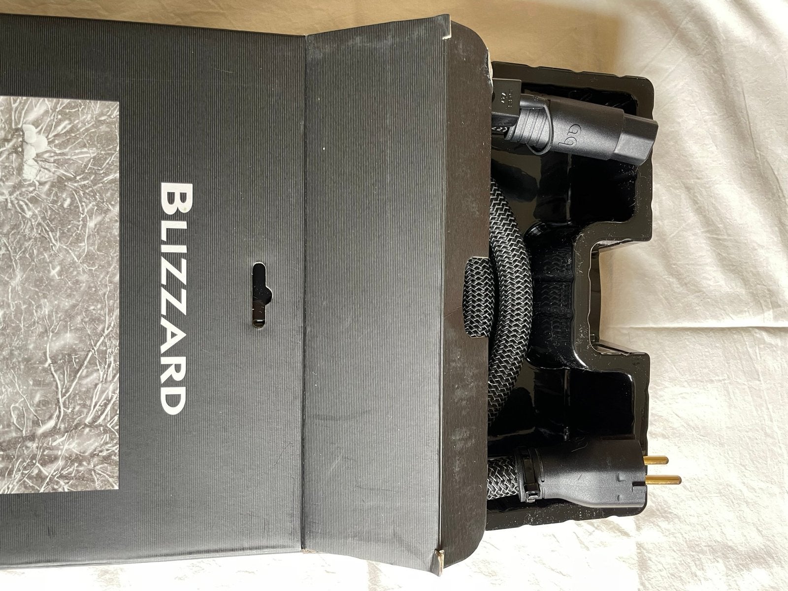 AudioQuest Blizzard stroomkabel 2m, Audio, Tv en Foto, Audiokabels en Televisiekabels, Ophalen of Verzenden, Nieuw, 2 tot 5 meter