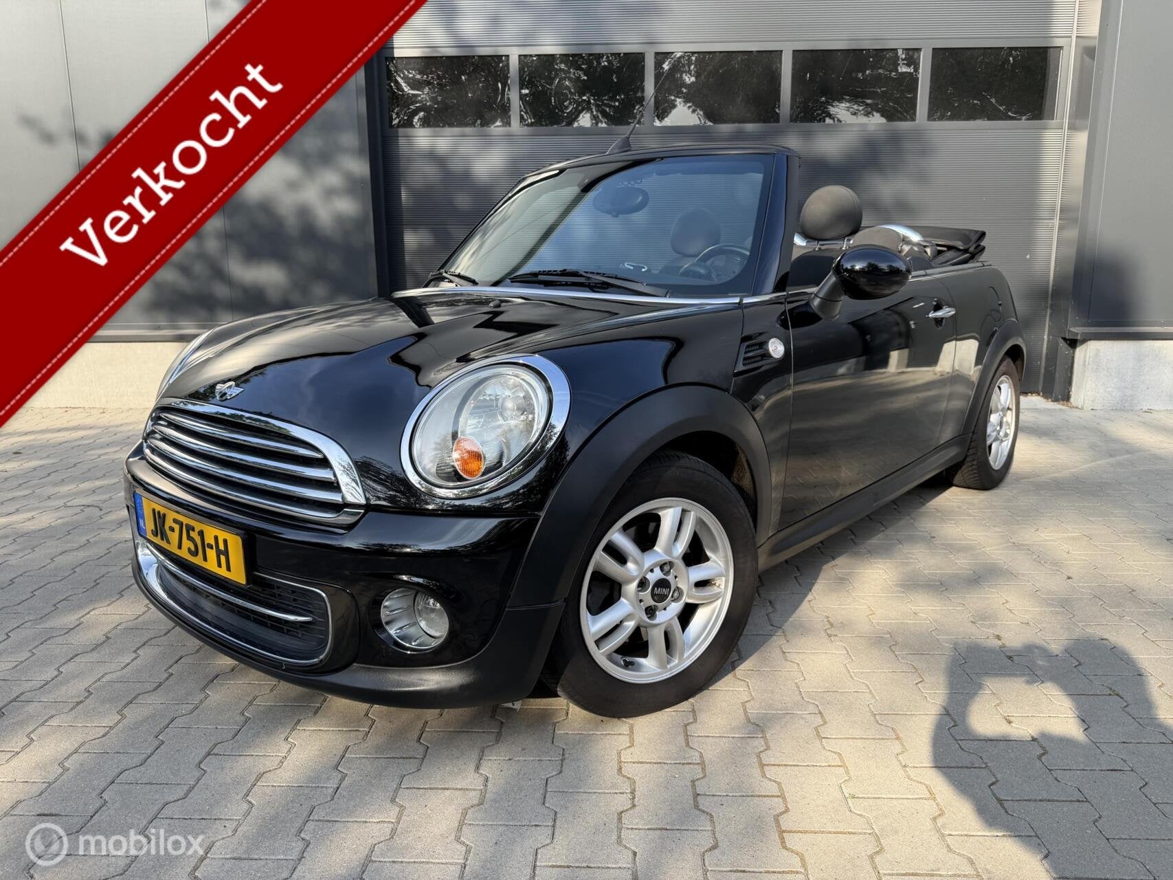 Mini Cabrio 1.6 One Chili Airco I Stoelverw I Cruise Contr, Voorwielaandrijving, Euro 5, Gebruikt, Zwart
