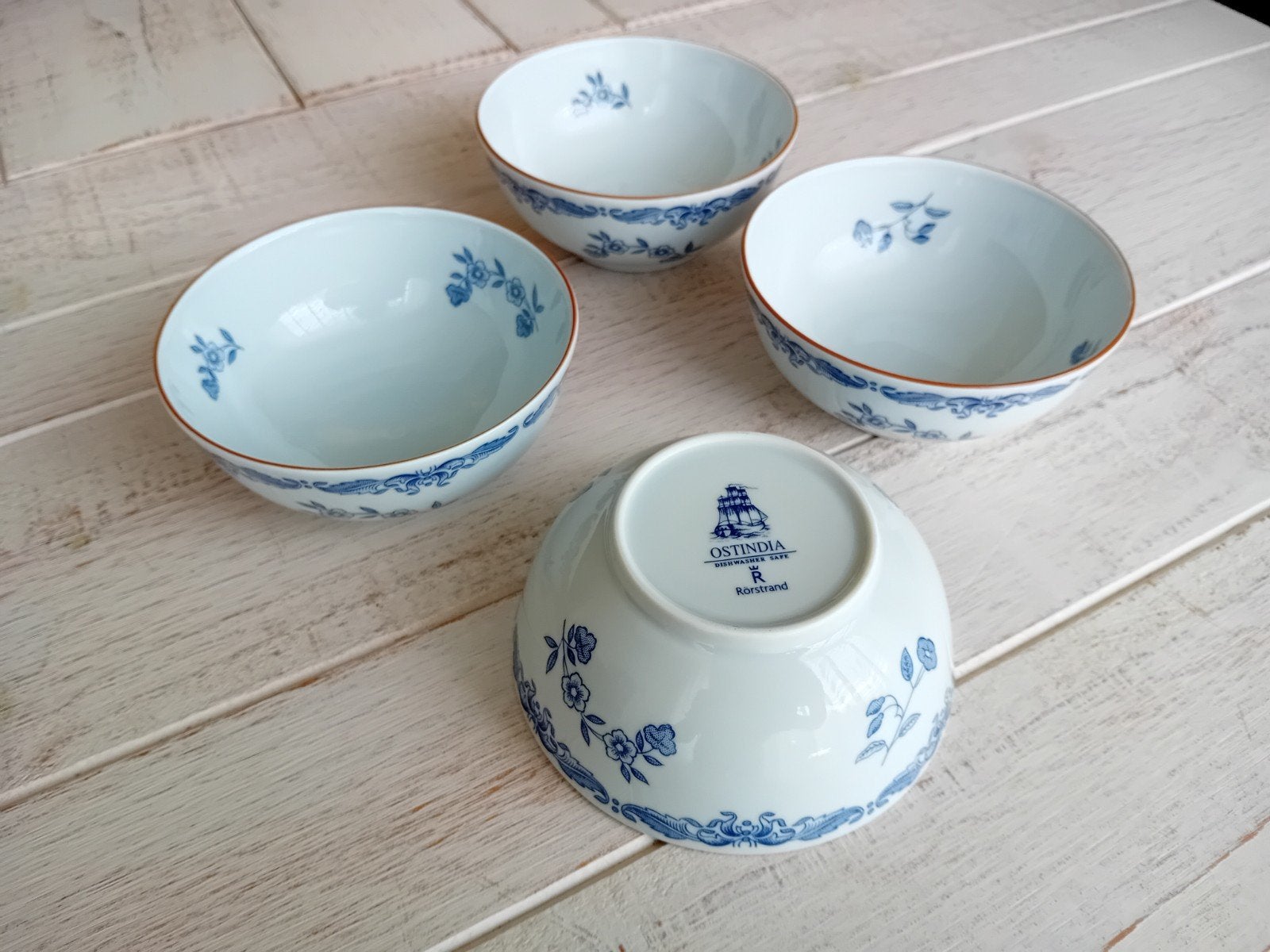 4 zeldzame porseleinen kommen 12 cm Rorstrand Ostindia, Ophalen of Verzenden, Zo goed als nieuw, Kom(men), Overige stijlen