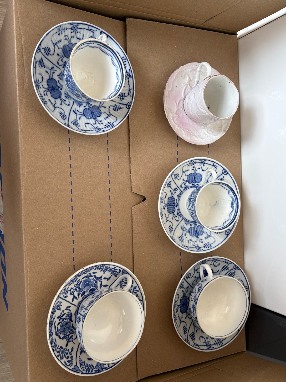 Oud Chinees servies diverse kopjes en schotels, Antiek en Kunst, Ophalen