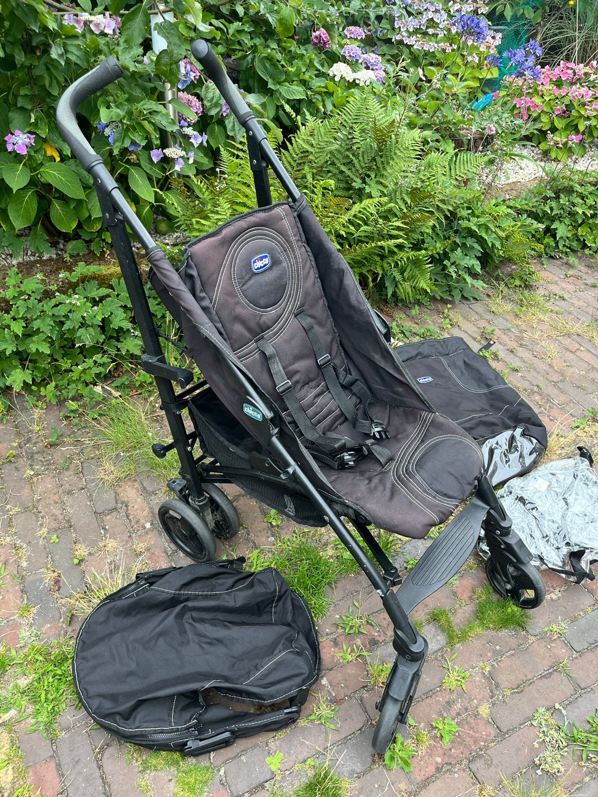 Chicco Lite Way buggy kinderwagen regenhoes voetenzak zon, Kinderen en Baby's, Buggy's, Ophalen, Gebruikt, Overige merken, Zonnekap