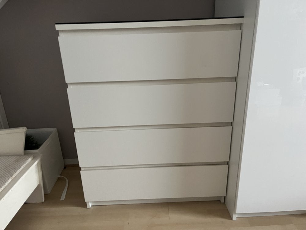 Ikea MALM ladekast wit 4 lades met donkere glasplaat 80x100, Huis en Inrichting, Ophalen, Gebruikt, 100 tot 150 cm, 50 tot 100 cm