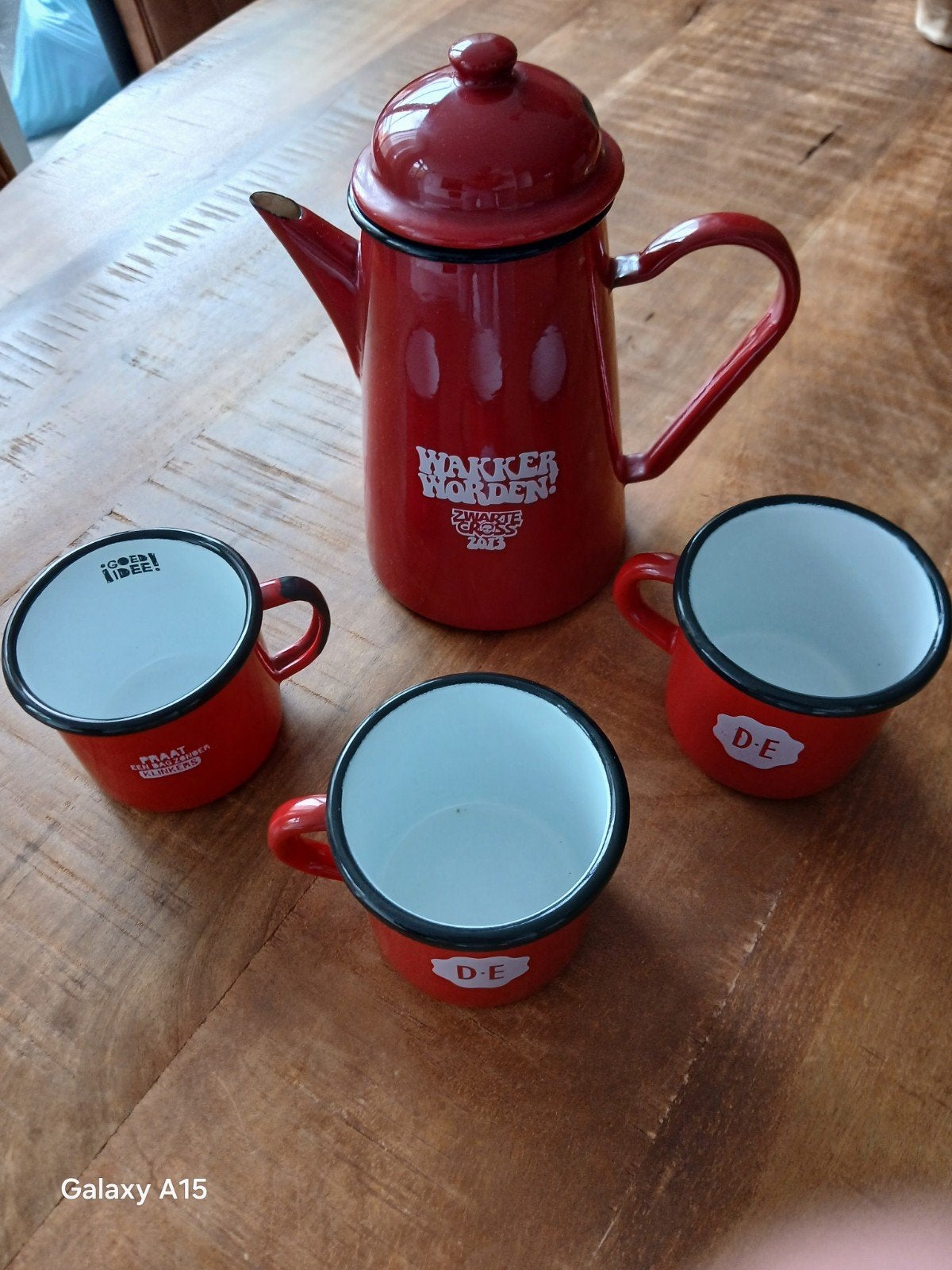 Zwarte Cross koffie kan met 3 bekers, Ophalen of Verzenden, Overige stijlen, Kop(pen) en/of Schotel(s)