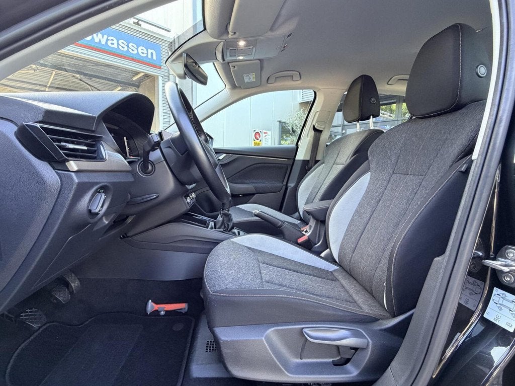 Skoda Kamiq 1.0 TSI Business Edition | Stoelverwarming | Car, Auto's, Skoda, Gebruikt, Handgeschakeld, 3 cilinders, Kamiq