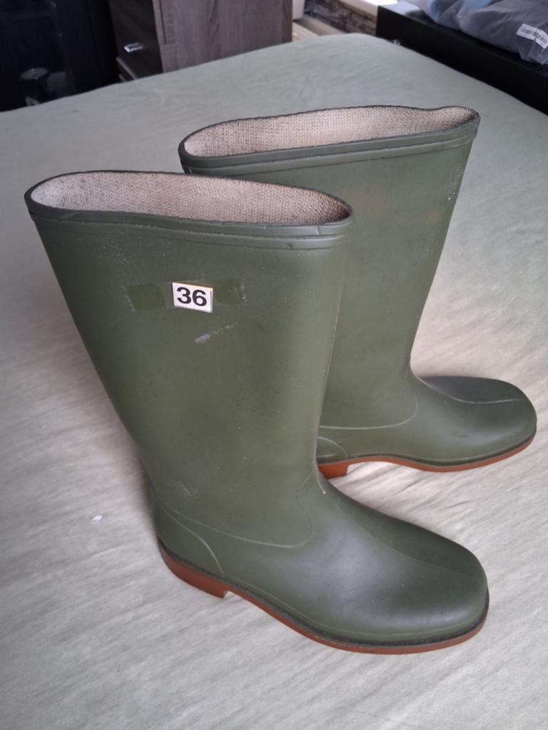 Regenlaarzen, Hevea mt 36, Ophalen of Verzenden, Zo goed als nieuw, Groen, Regenlaarzen