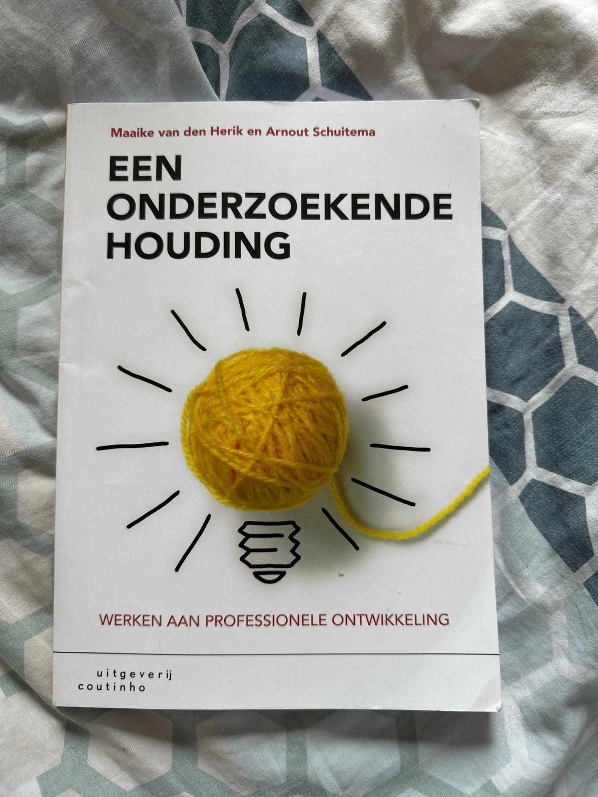 Een Onderzoekende Houding - Maaike van den Herik, Ophalen of Verzenden, Gamma, Gelezen, HBO