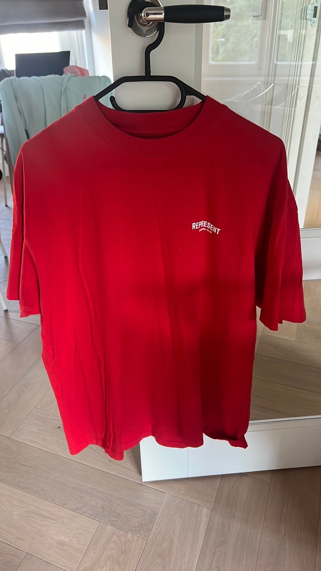 Represent Tshirt M, Ophalen of Verzenden, Zo goed als nieuw