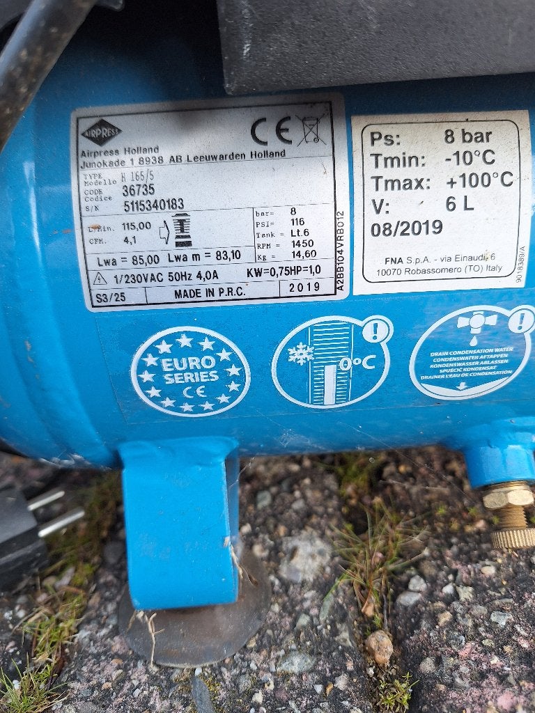 compressor Airpres, Doe-het-zelf en Verbouw, Compressors, Ophalen, Gebruikt, 100 liter of meer, Minder dan 200 liter/min