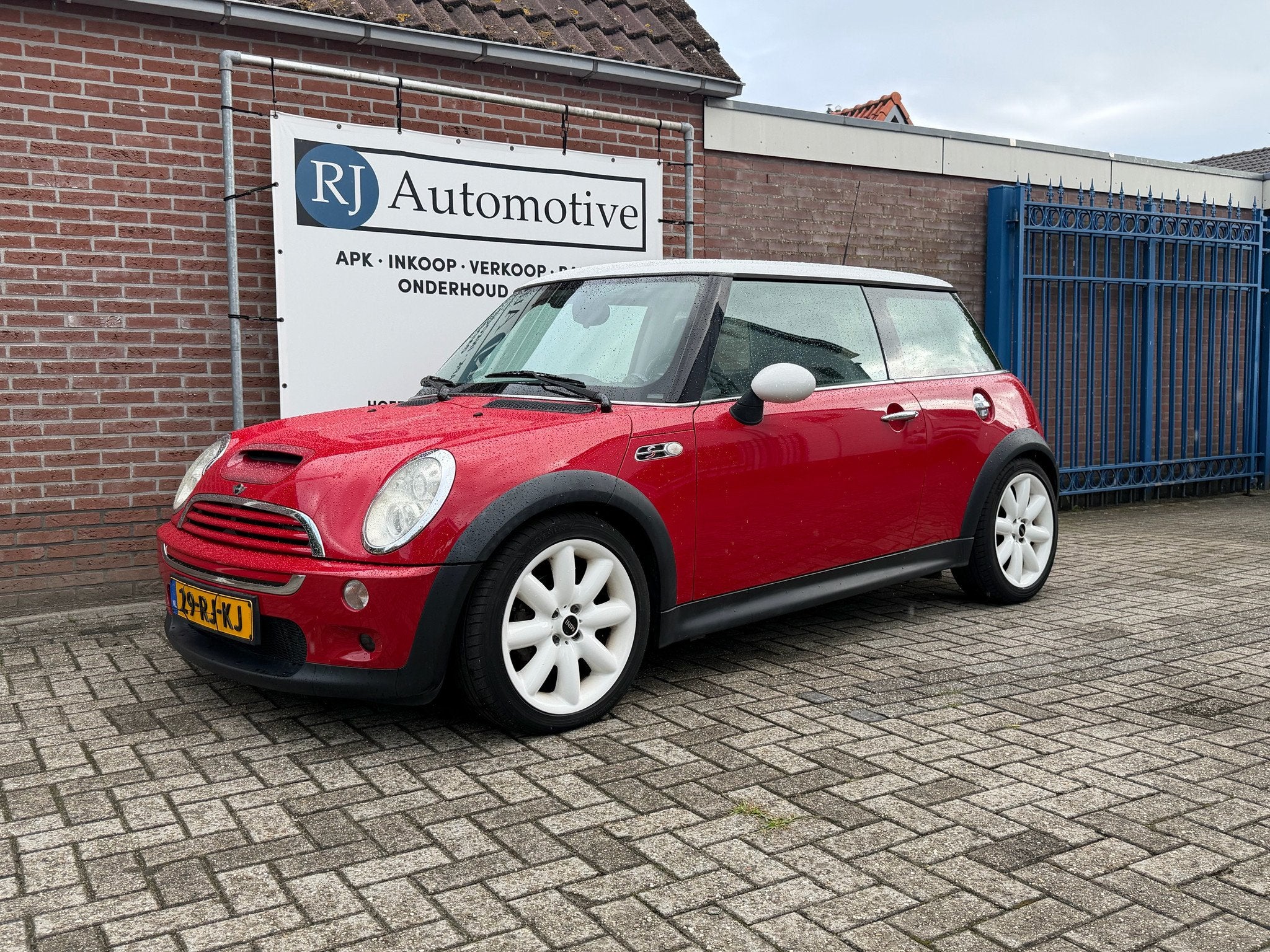 MINI Cooper S 1.6 Cooper S Chili (bj 2005), Auto's, Mini, Gebruikt, 4 cilinders, 4 stoelen, Bedrijf