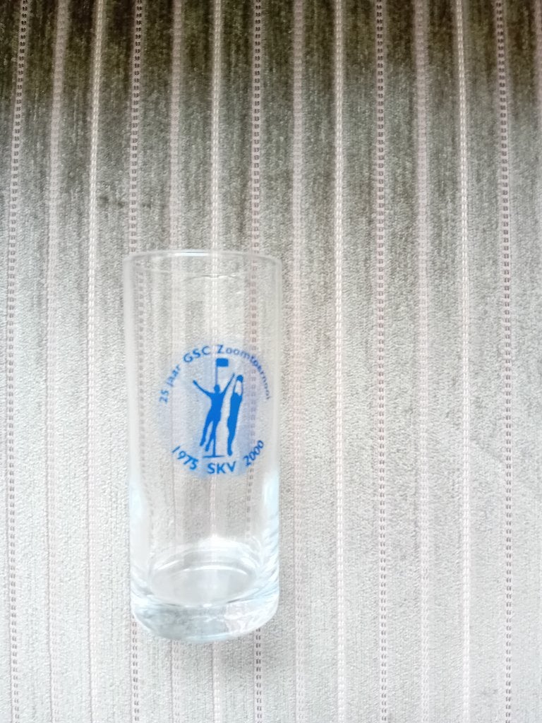 Glas - 25 jaar GSC Zoomtoernooi - 1975 SKV 2000, Ophalen of Verzenden, Nieuw, Frisdrankglas