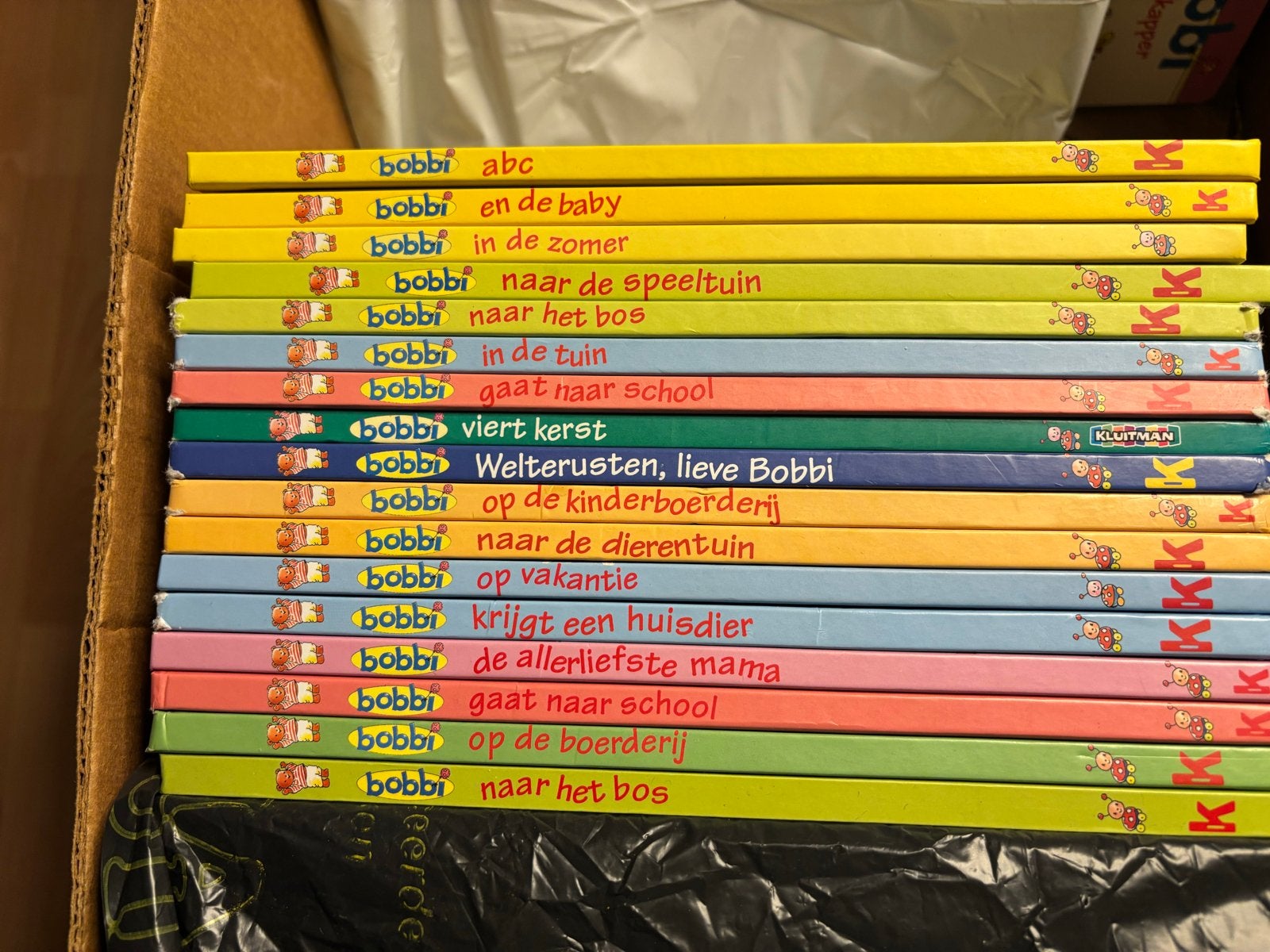 19 Bobbi XL formaat boeken - Grote collectie kinderboeken, Ophalen of Verzenden, Gelezen, Fictie algemeen