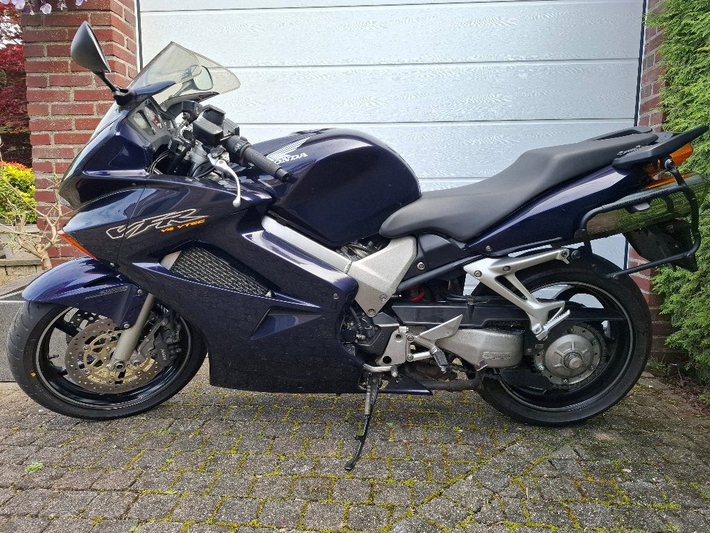 VFR 800 VTEC (2002 - 52.000 km), Motoren, Motoren | Honda, Handvatverwarming, Occasion, 4 cilinders, Motorrijbewijs A