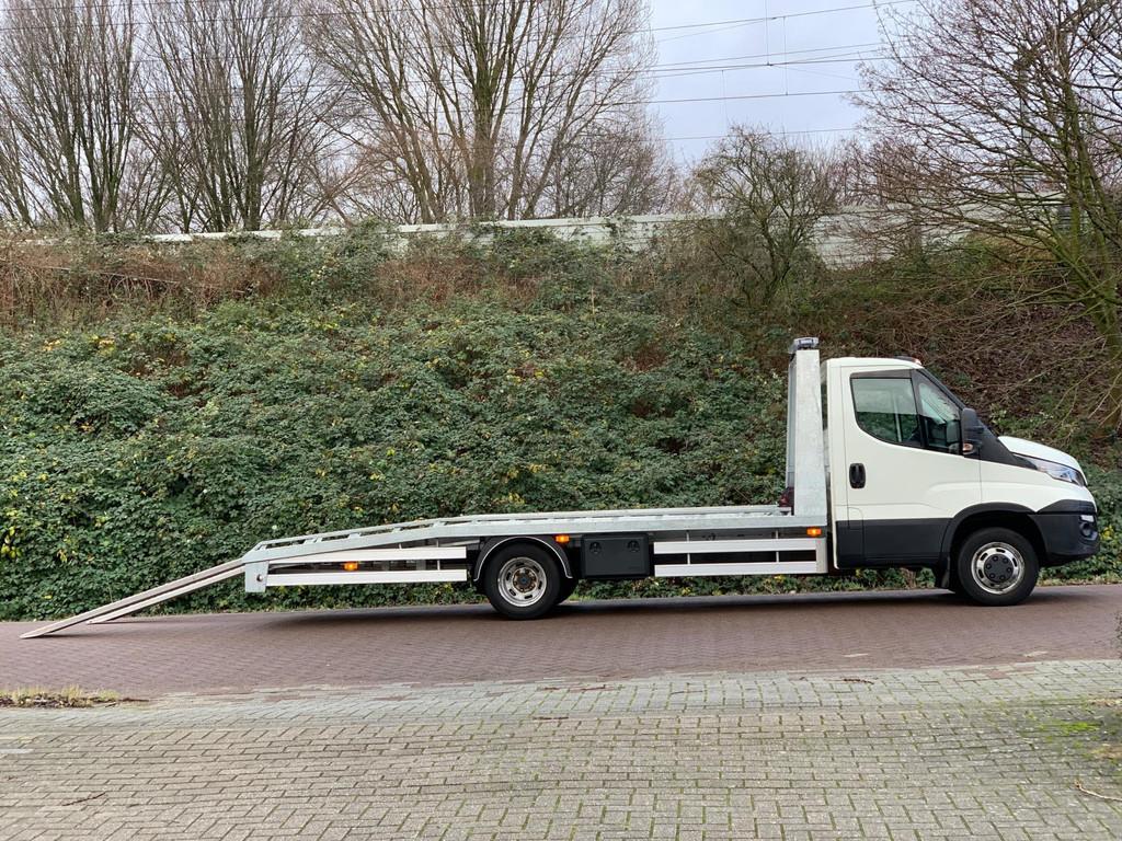 Iveco Daily 40C17 3.0 410 170PK AUT OPRIJWAGEN 2015 TOPSTAAT, Auto's, Euro 5, Achterwielaandrijving, Gebruikt, 4 cilinders