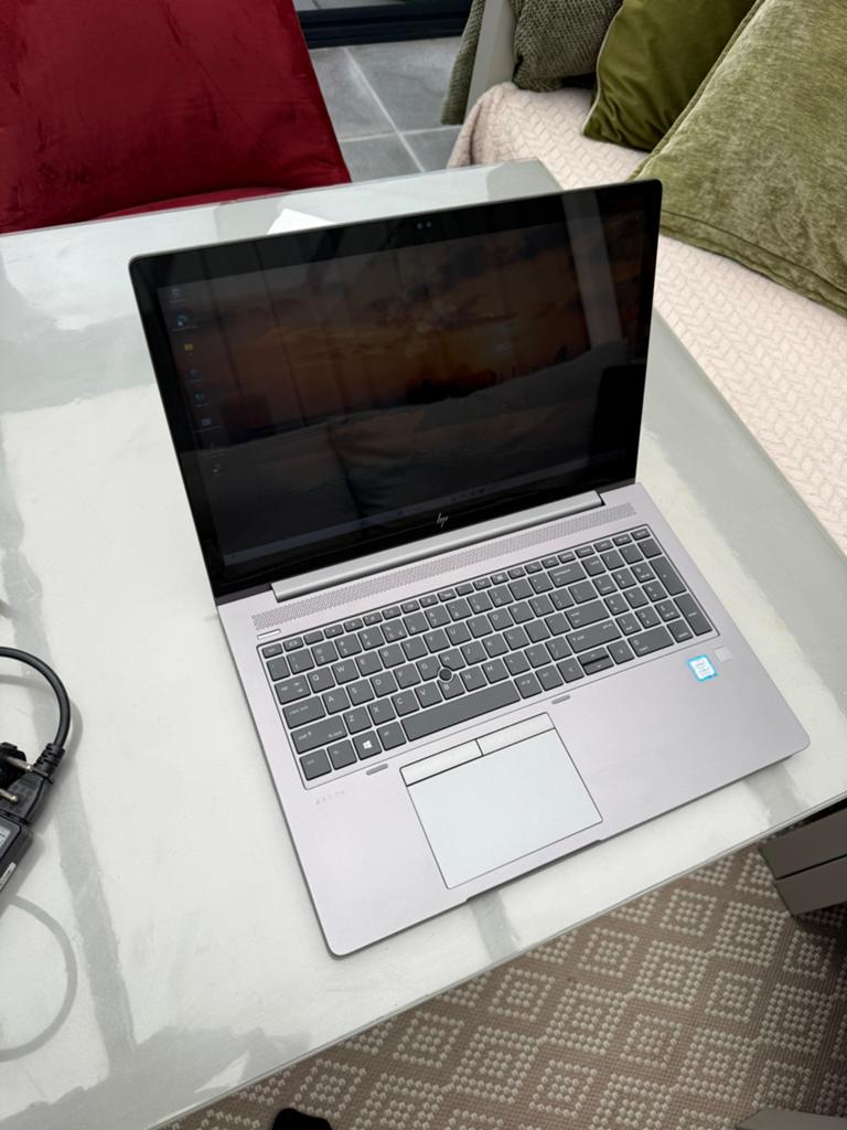 HP Zbook 15u G5 Workstation Touchscreen, Computers en Software, Windows Laptops, Gebruikt, 15 inch, SSD, 2 tot 3 Ghz, 16 GB, Qwerty