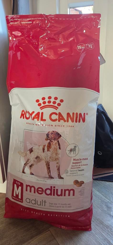 Royal Canin Medium adult, Dieren en Toebehoren, Dierenvoeding, Ophalen, Hond