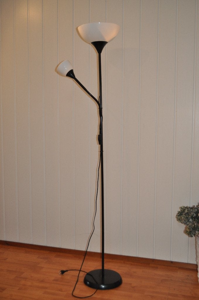 Zwarte staande lamp met leeslampje, Ophalen, Kunststof, Gebruikt, Modern