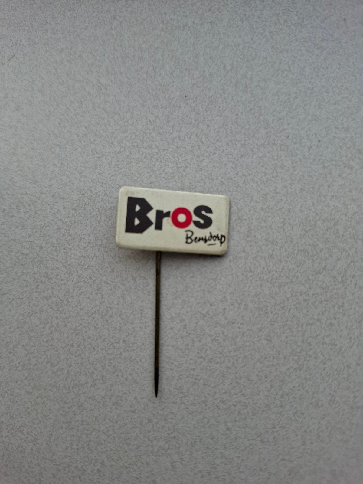 Vintage speldje pin prikker steekspeld Bros, Ophalen of Verzenden