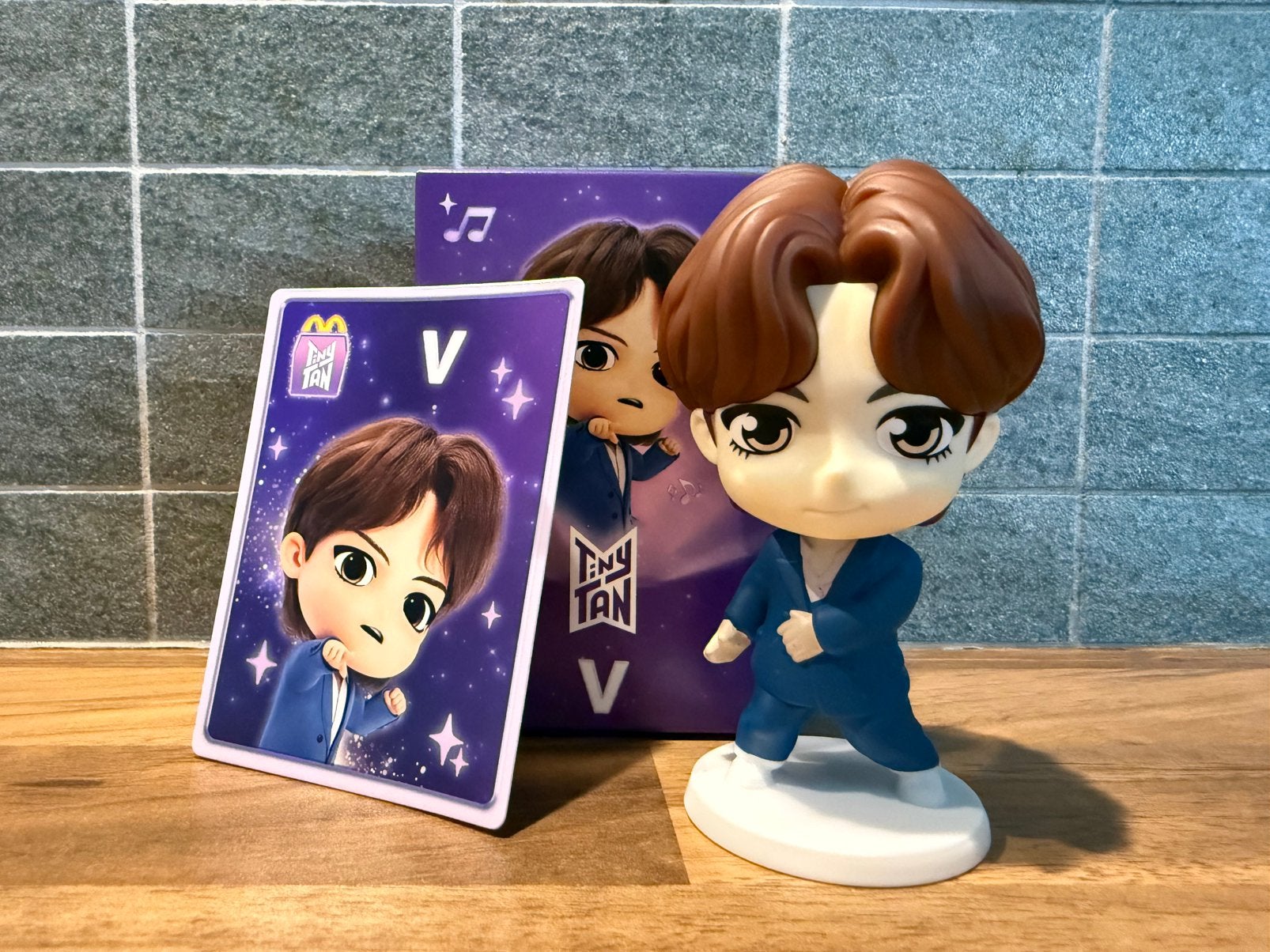 BTS TinyTan V figure nieuw in doosje, Ophalen of Verzenden, Nieuw