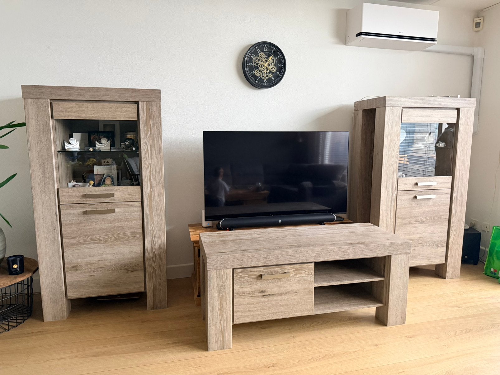 Tv meubel set, Ophalen